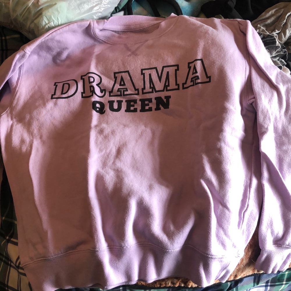 Sweatshirt purple crew neck